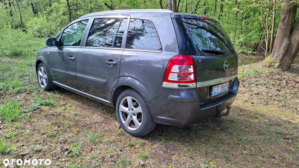 Opel Zafira 1.8 - 6