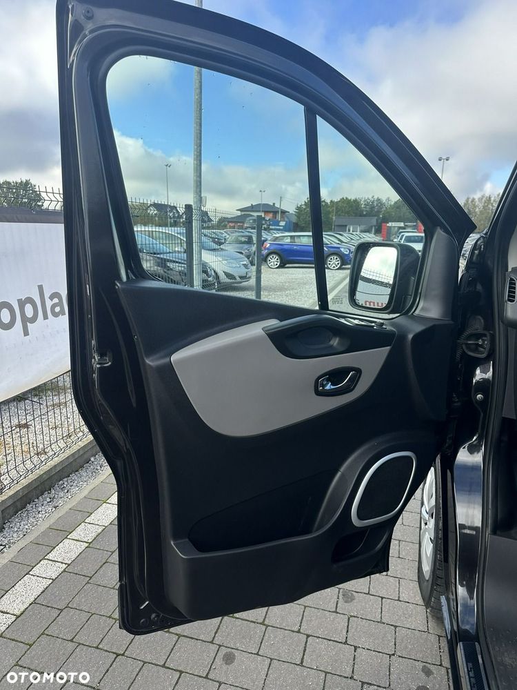 Renault Trafic - 28