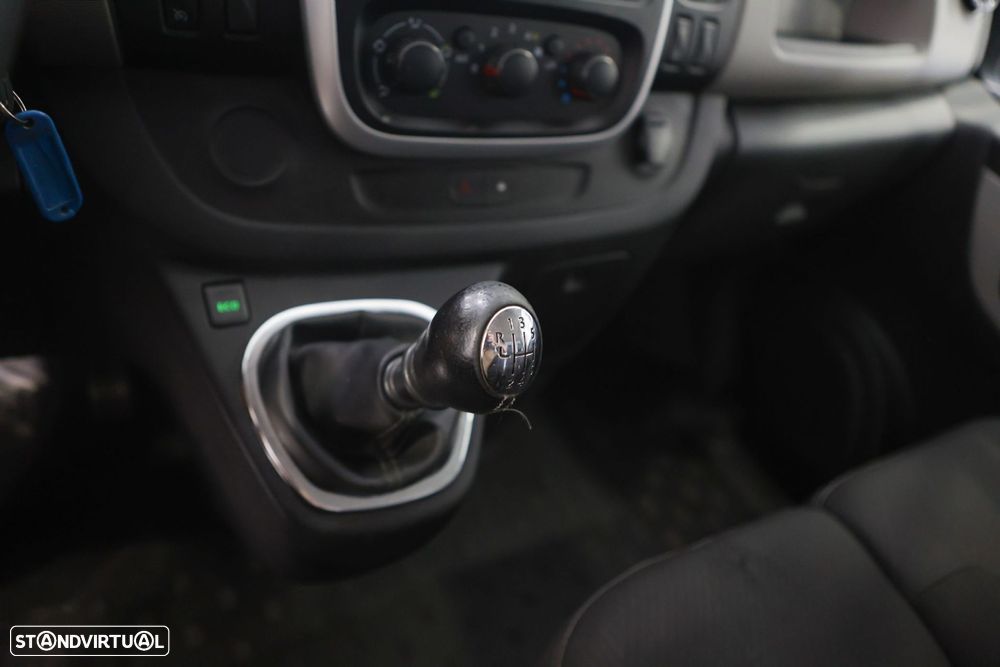 Renault Trafic 1.6 dCi L1H1 1.0T - 21