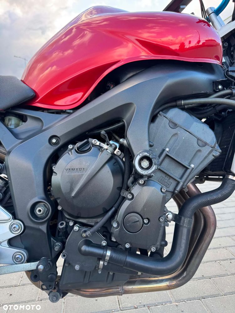 Yamaha FZ6 - 11