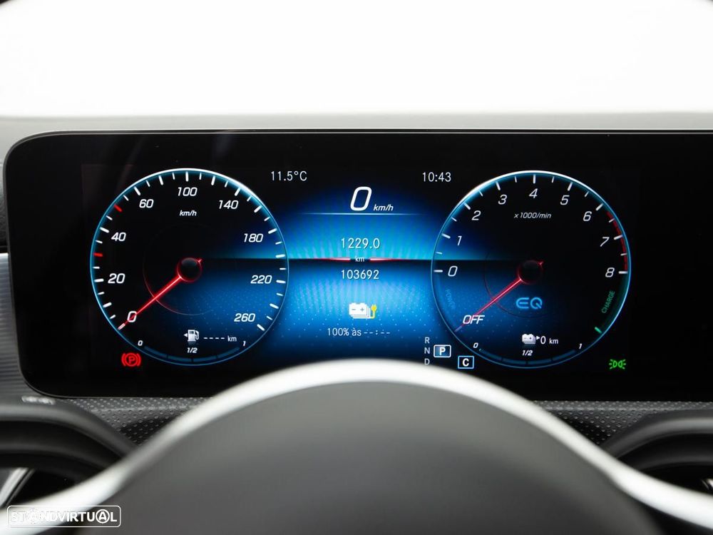 Mercedes-Benz CLA 250 e Shooting Brake Progressive - 24