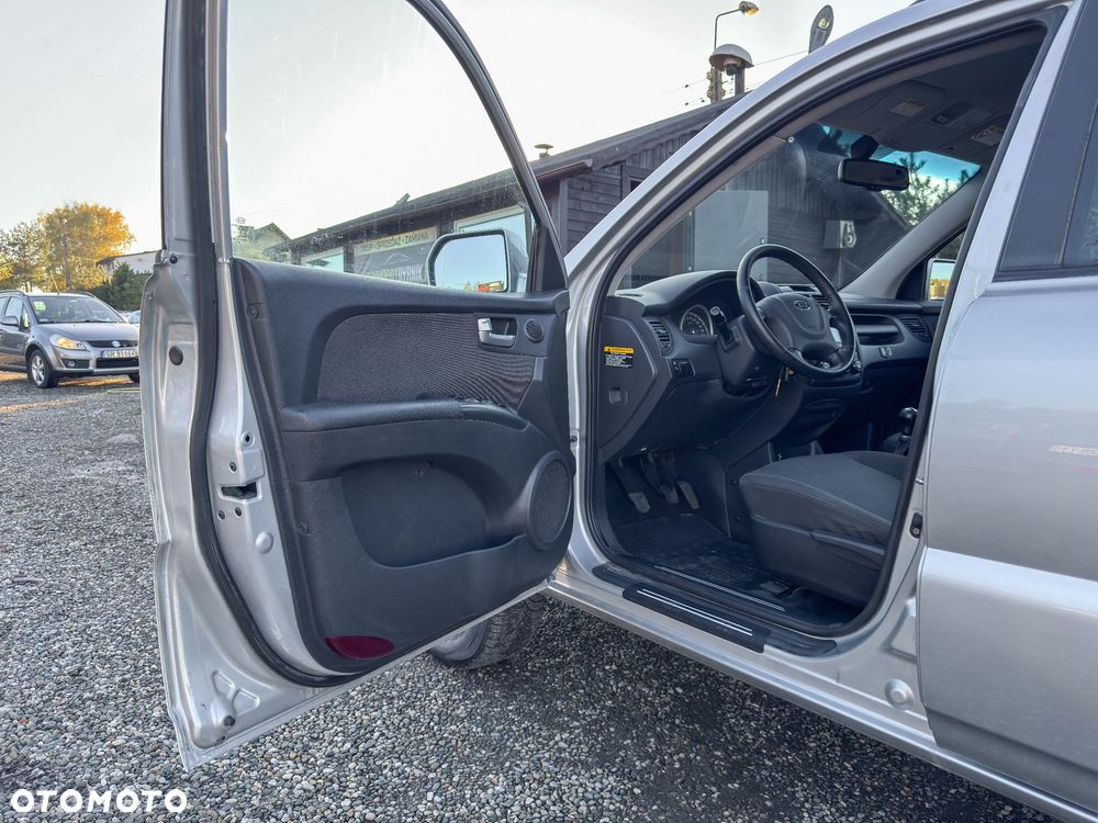 Kia Sportage 2.0 Tour 2WD - 13