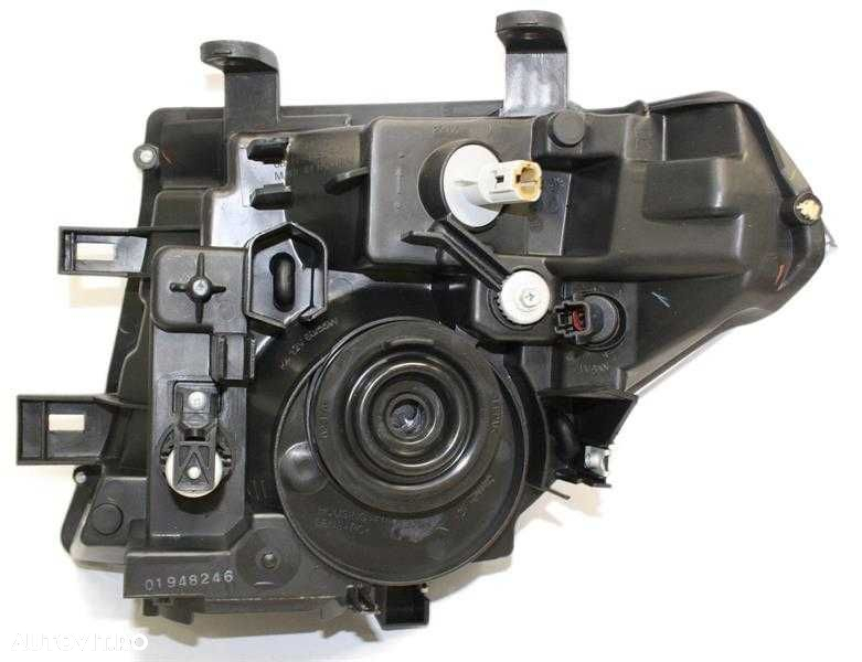 Far stanga/dreapta Nissan Pathfinder an 2005-2010 , faruri noi - 4