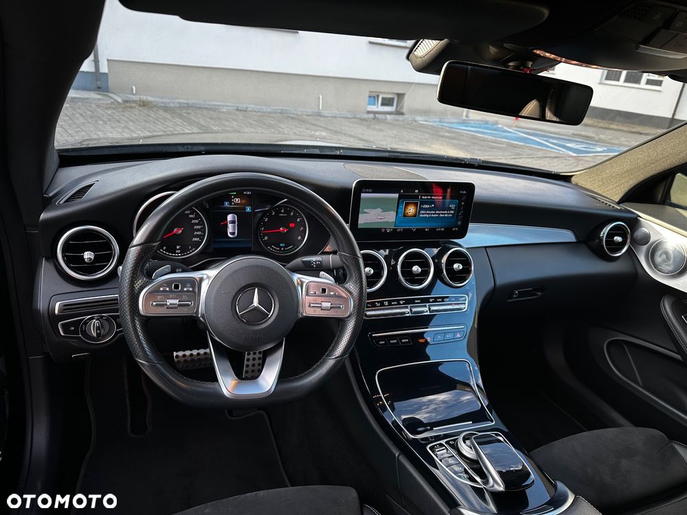Mercedes-Benz Klasa C 200 9G-TRONIC - 26