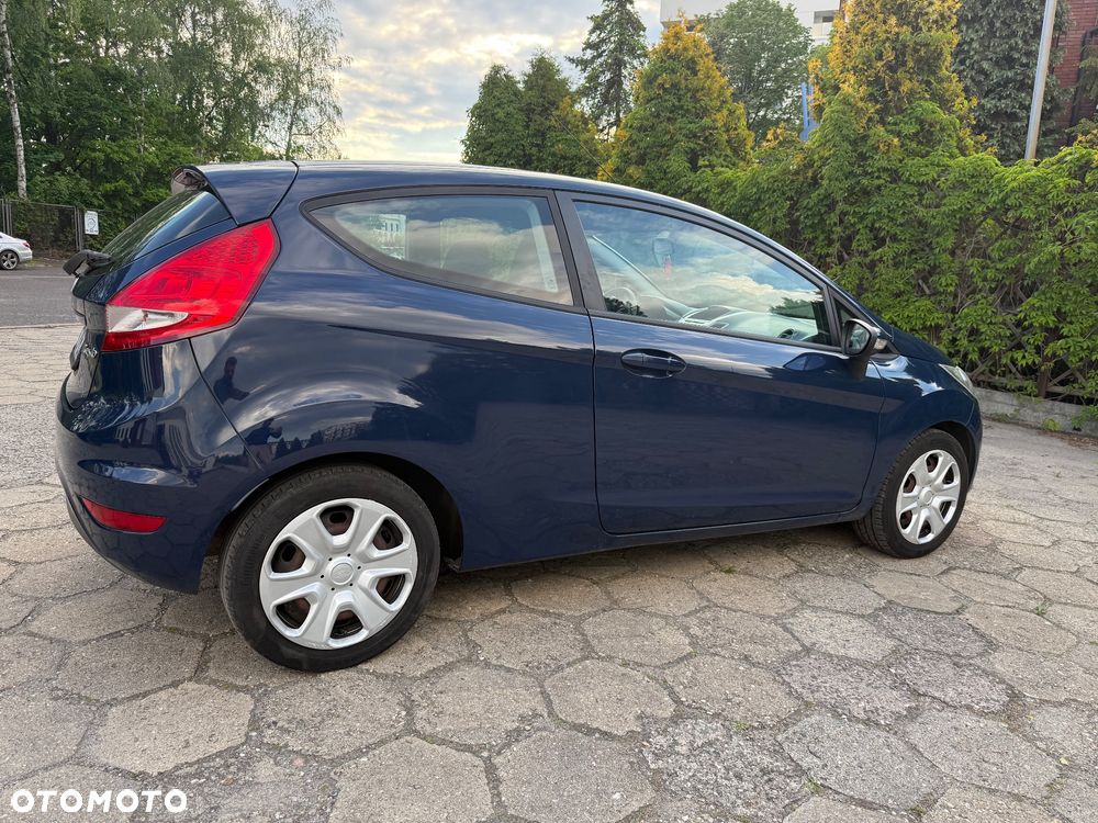 Ford Fiesta 1.25 Ambiente - 12