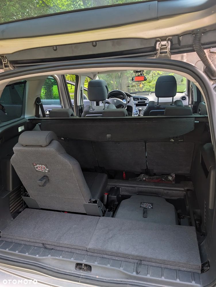 Peugeot 5008 1.6 HDi Style 7os - 11