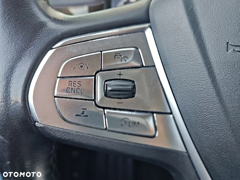 BMW Seria 7 730d xDrive - 24