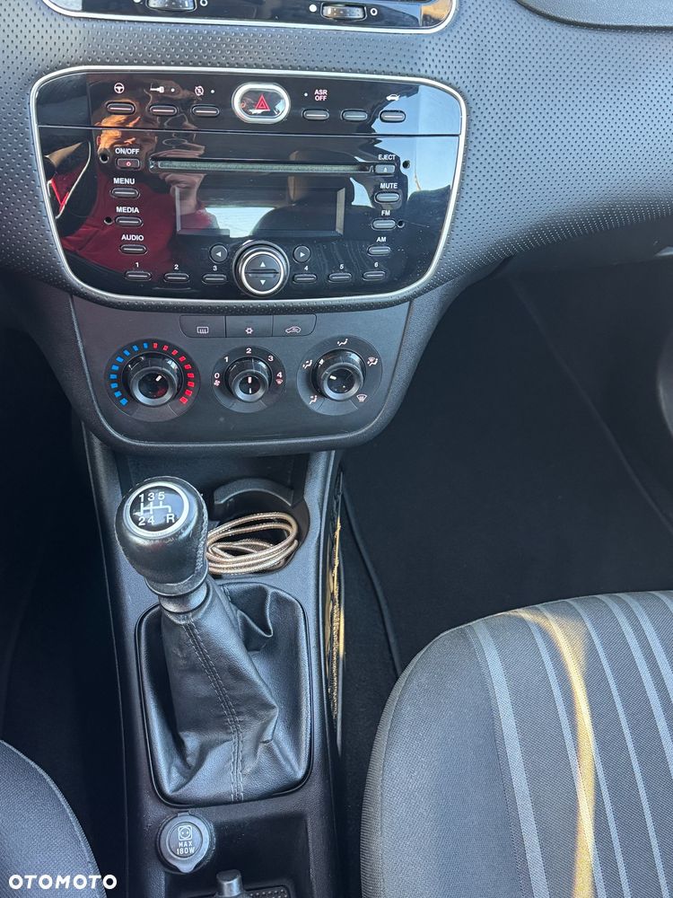 Fiat Punto Evo 1.4 8V Dynamic Euro5 - 11