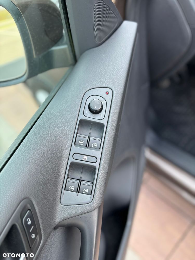 Volkswagen Tiguan - 22