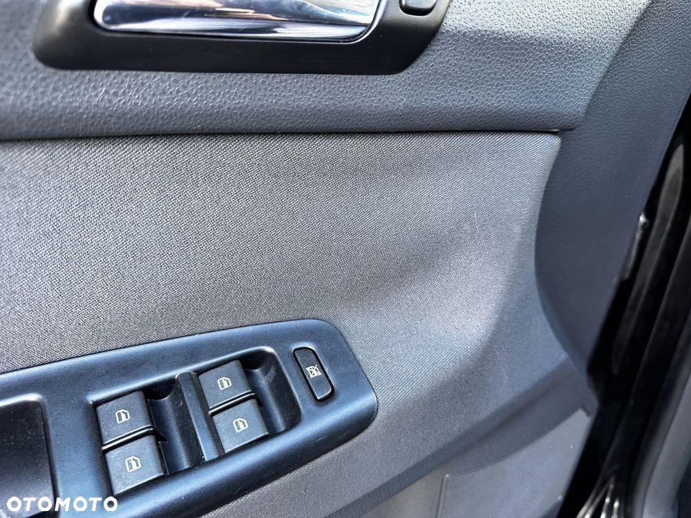 Volkswagen Polo 1.2 Comfortline - 19