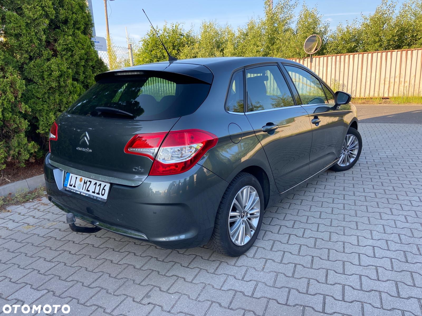 Citroën C4 VTi 95 Attraction - 4