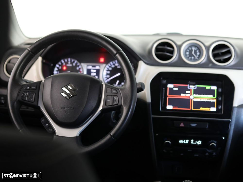 Suzuki Vitara 1.6 VVT GLE - 8