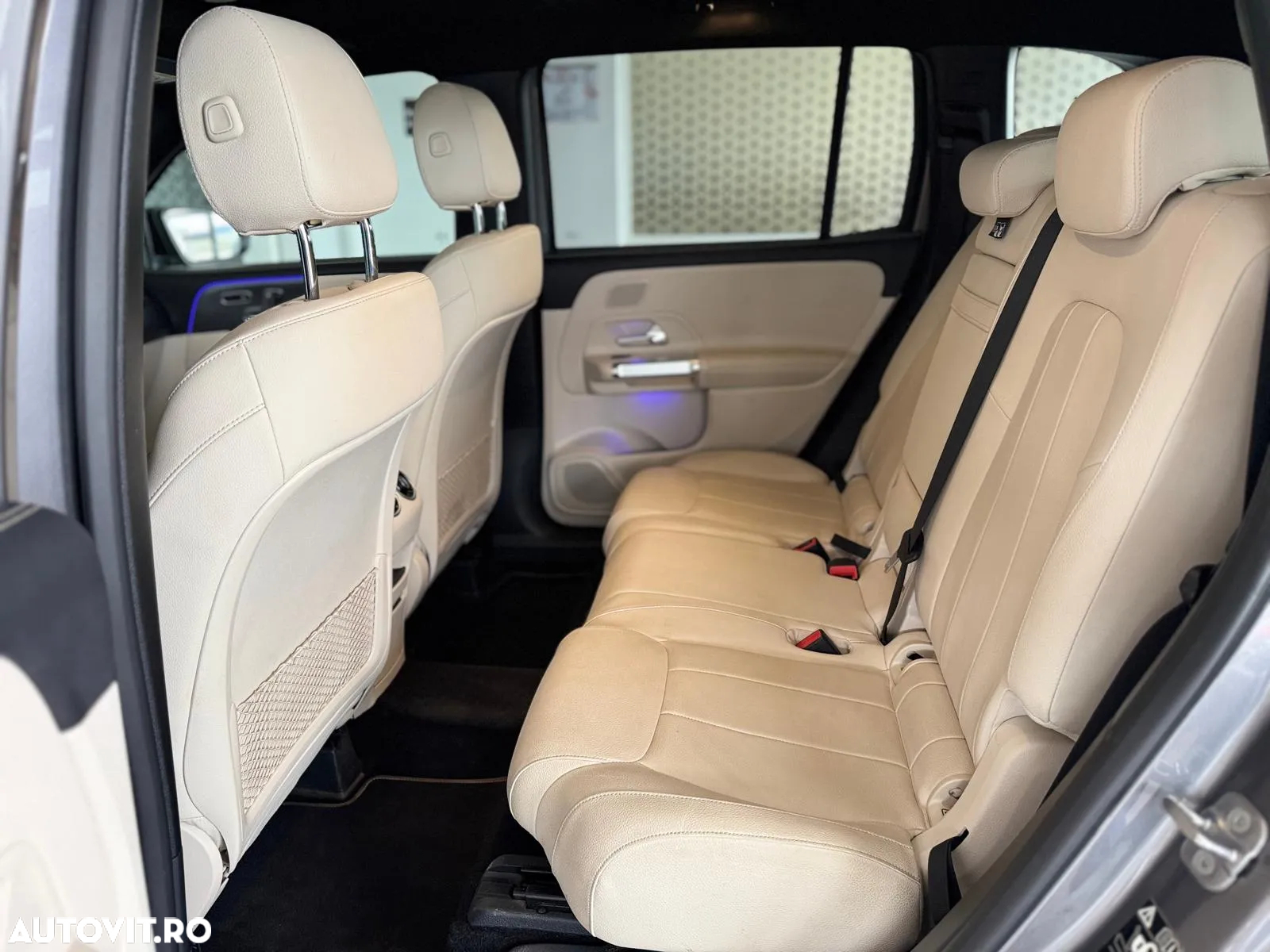 Mercedes-Benz GLB 200 d 4Matic 8G-DCT Progressive - 16