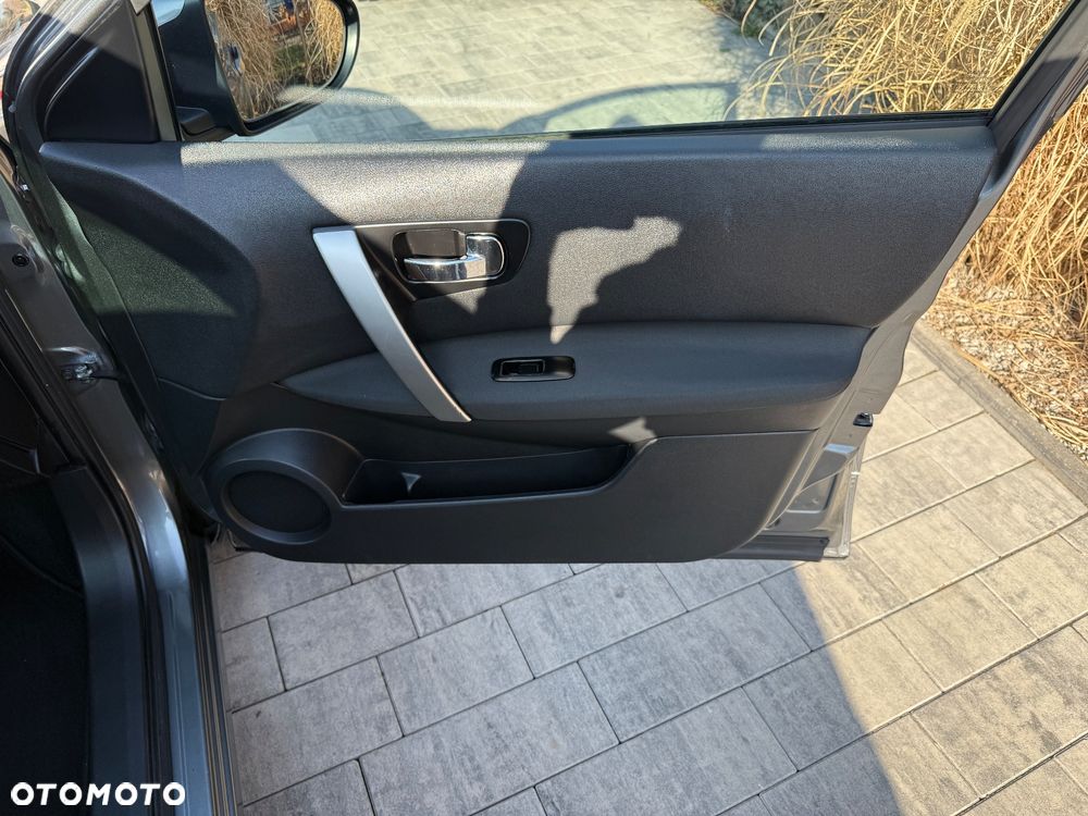 Nissan Qashqai+2 - 26