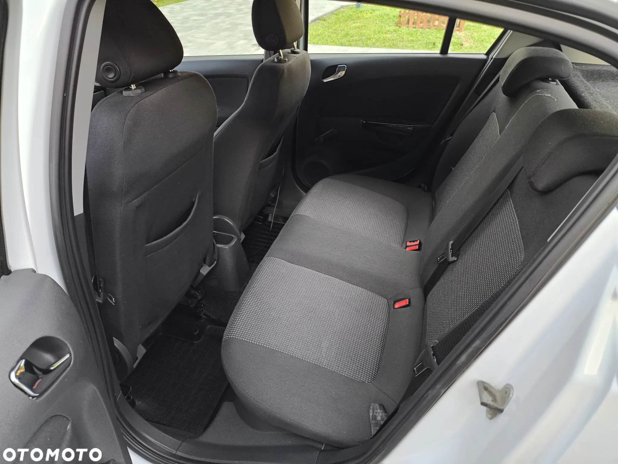 Opel Corsa - 14