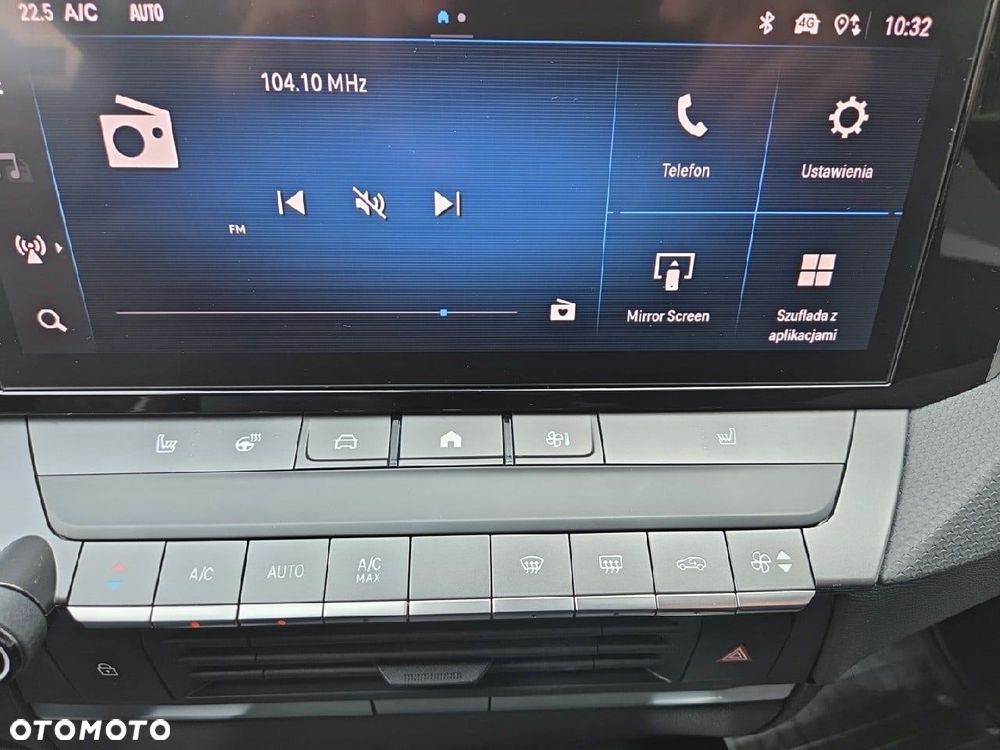 Opel Astra 1.2 T Business Edition S&S - 18