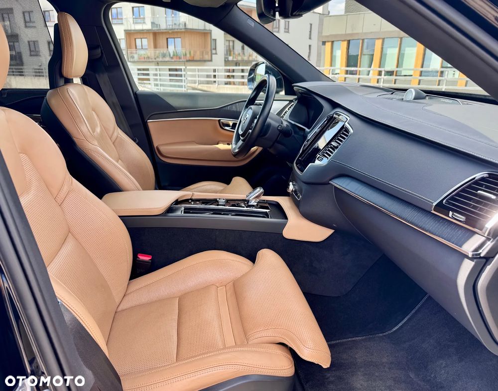 Volvo XC 90 B5 D AWD Inscription - 16