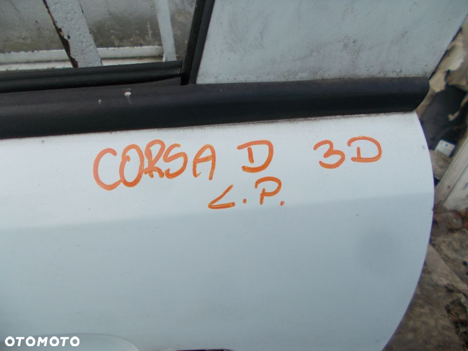 OPEL CORSA D DRZWI LEWE 3D - 2