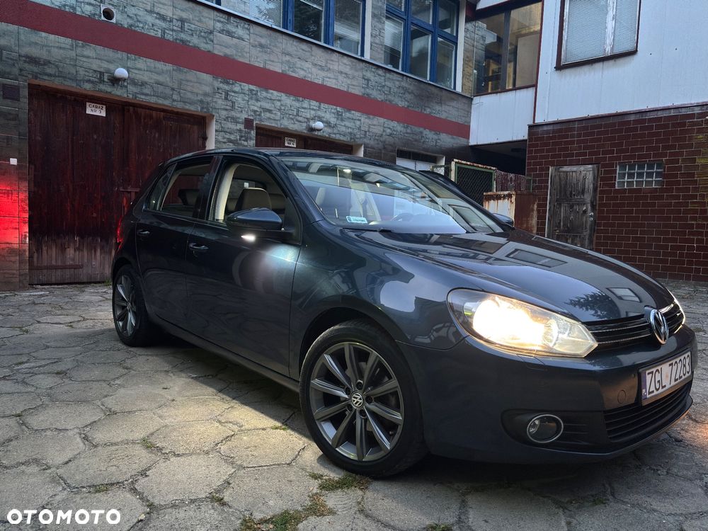 Volkswagen Golf 2.0 TDI Highline - 8