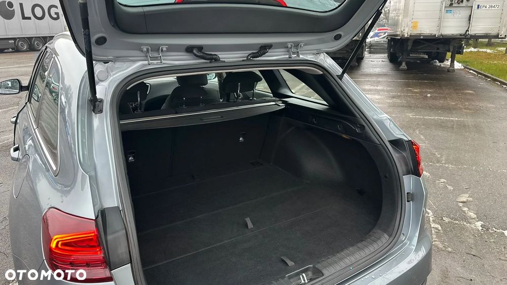 Kia Ceed 1.5 T-GDI L Business Line DCT - 15