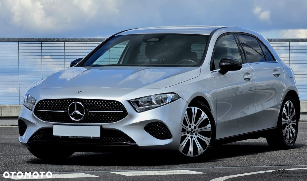 Mercedes-Benz Klasa A 180 d Progressive 8G-DCT - 2