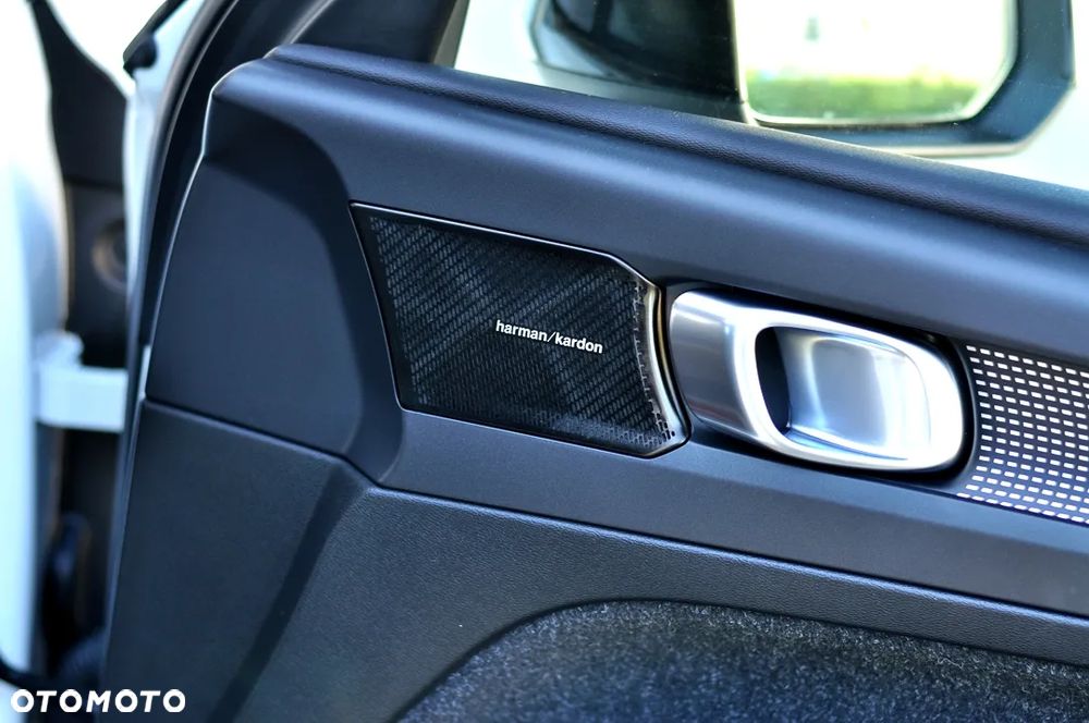 Volvo XC 40 T3 Geartronic RDesign - 16