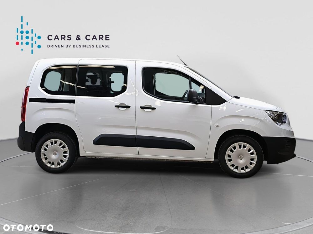 Opel Combo 1.5 DT Edition 102KM - 19