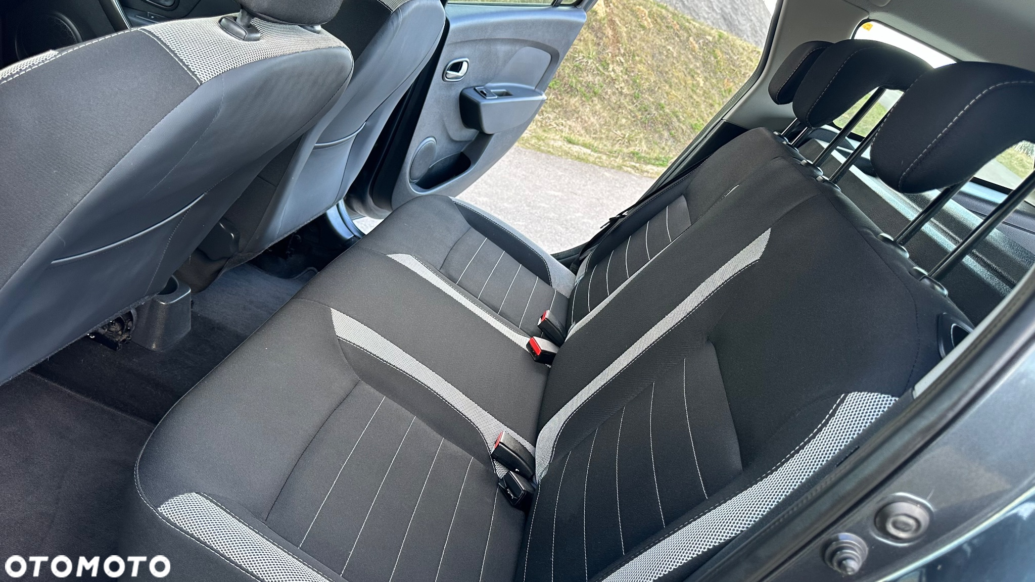 Dacia Logan MCV 0.9 TCe Laureate S&S - 10
