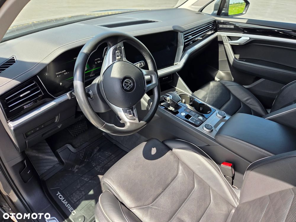 Volkswagen Touareg 3.0 V6 TDI SCR 4Mot Elegance - 11