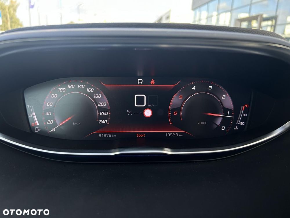Peugeot 3008 1.5 BlueHDi Allure Pack S&S EAT8 - 25