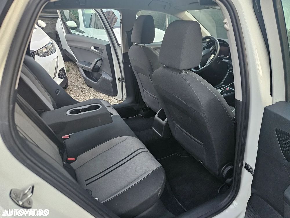 Seat Leon 1.0 eTSI OPF DSG Style - 9