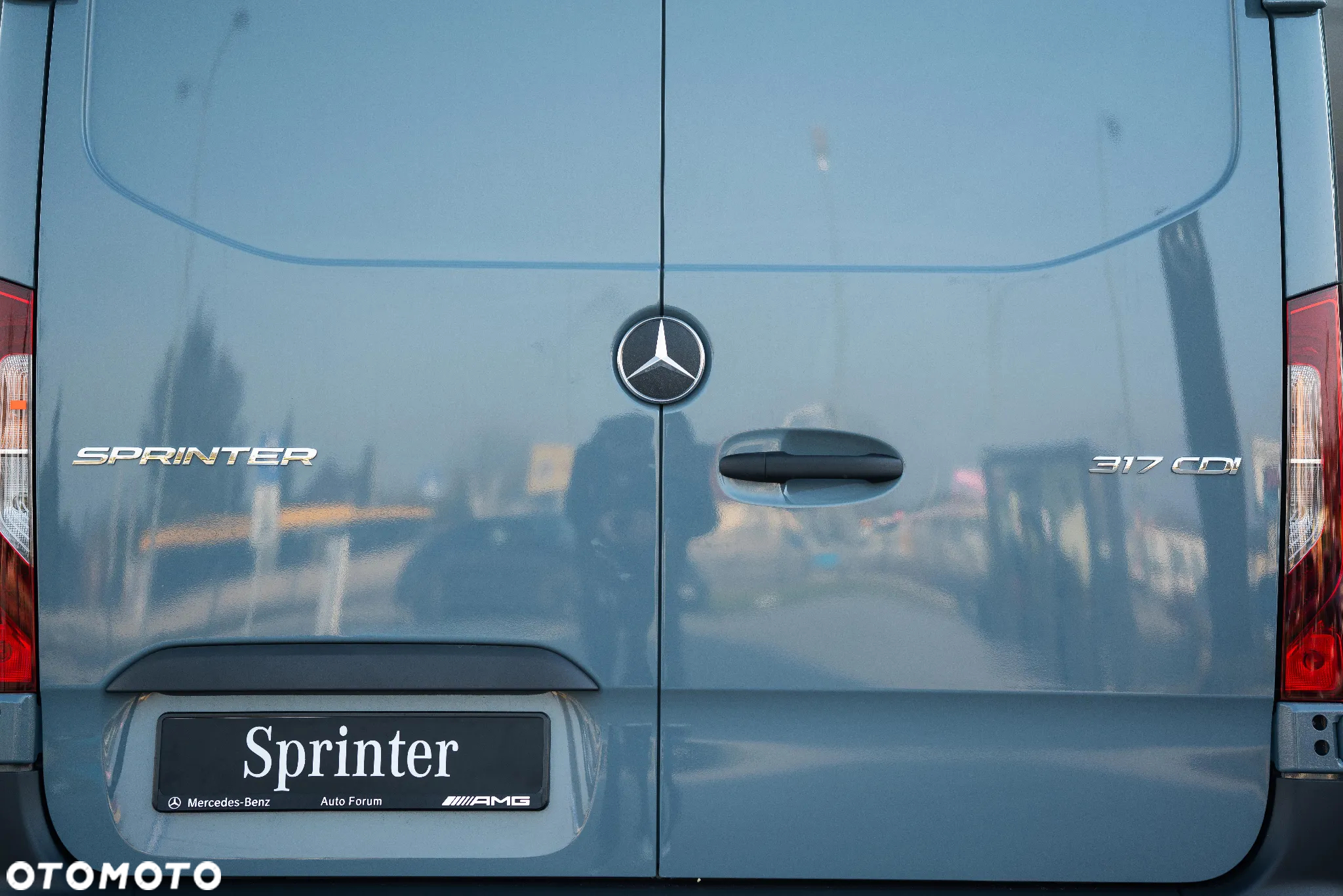 Mercedes-Benz Sprinter - 7