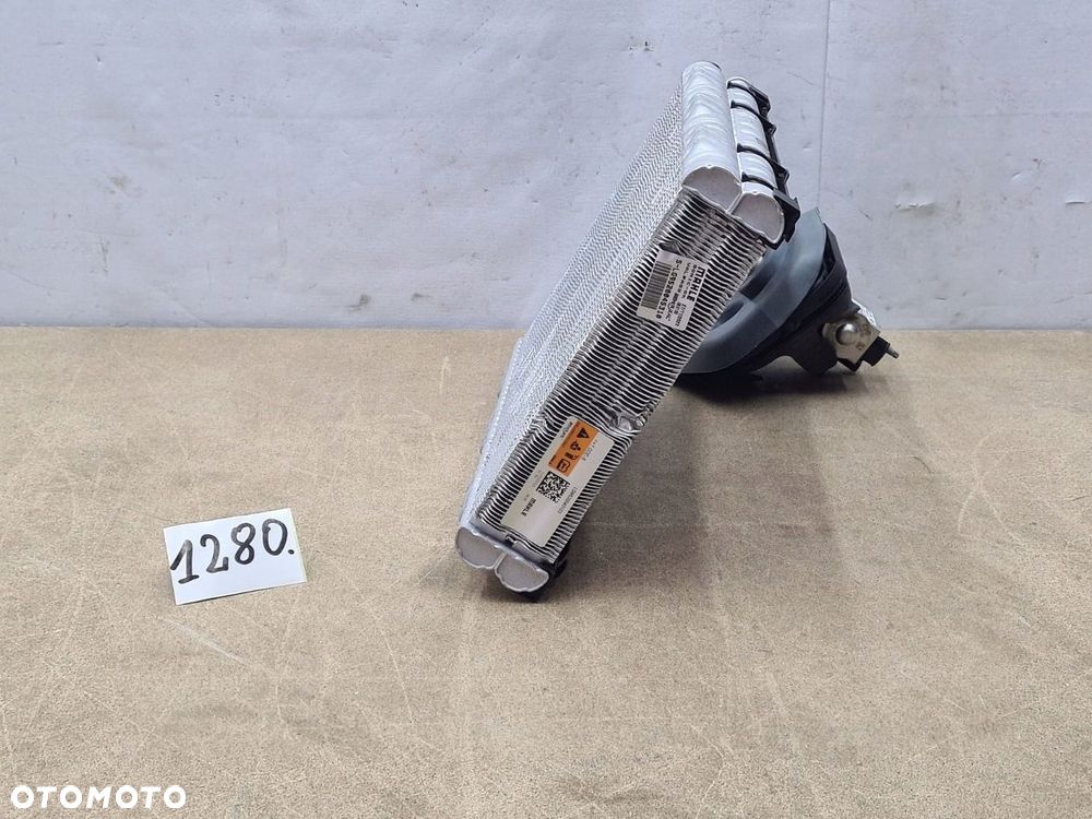 ZAWÓR ROZPRĘŻNY Z CHŁODNICZKĄ KLIMATYZACJI PAROWNIK KLIMATYZACJI BMW X5 G05 - 6