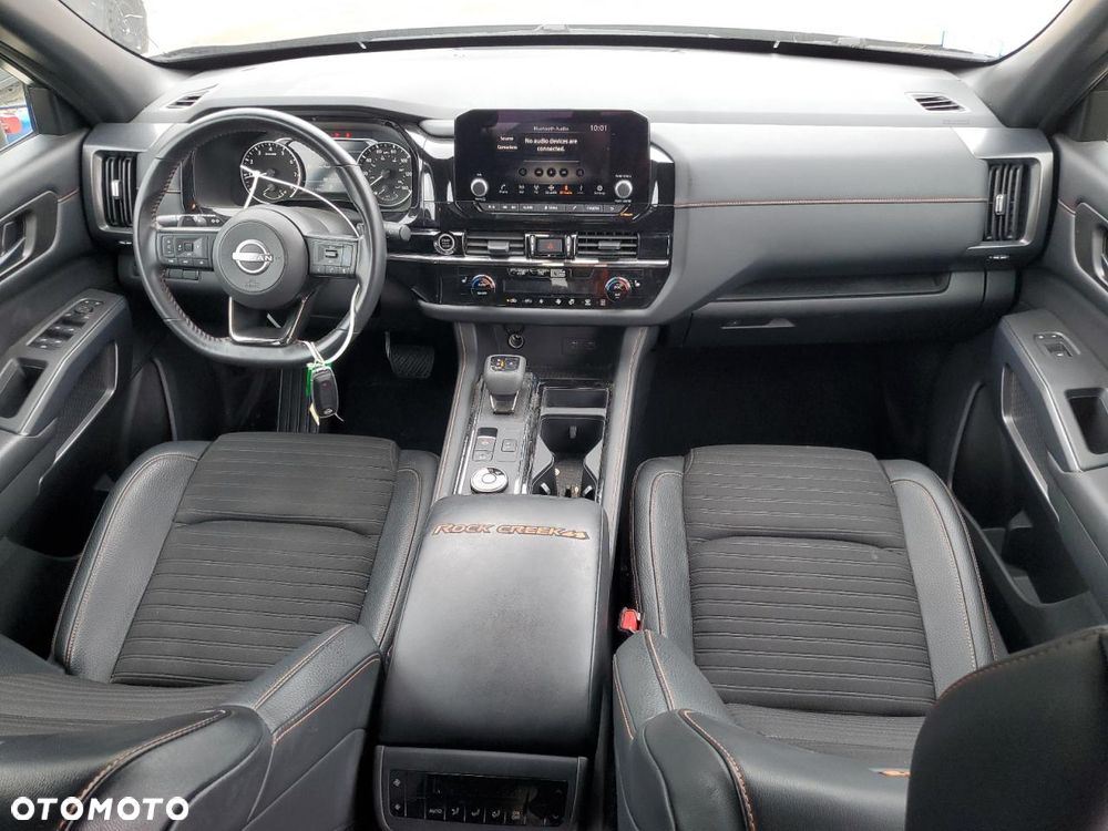 Nissan Pathfinder - 7