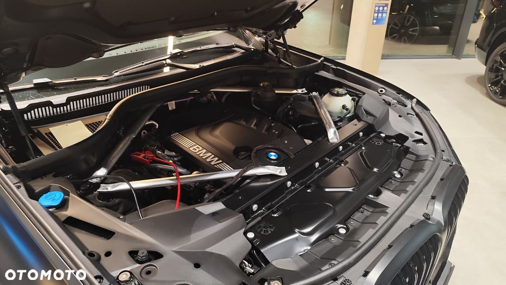 BMW X7 xDrive40d mHEV Individual Edition sport - 37