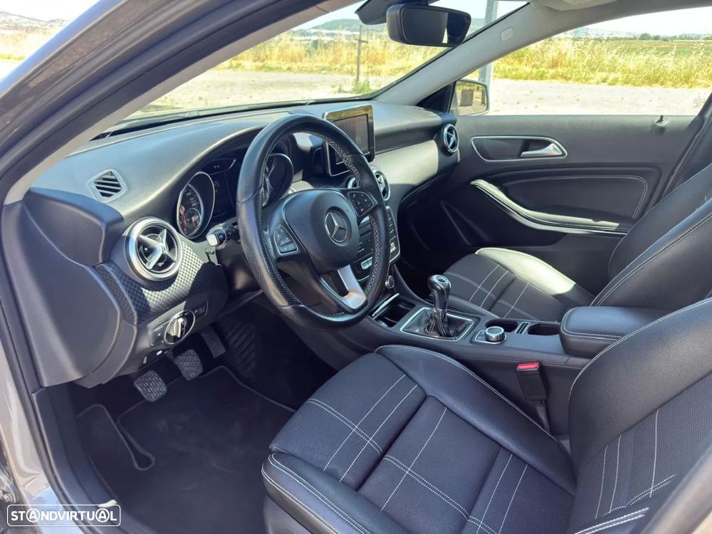 Mercedes-Benz A 180 d Urban - 9