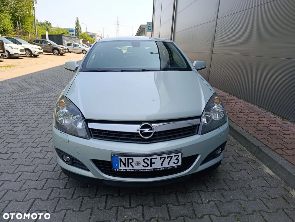 Opel Astra 1.6 Edition - 17