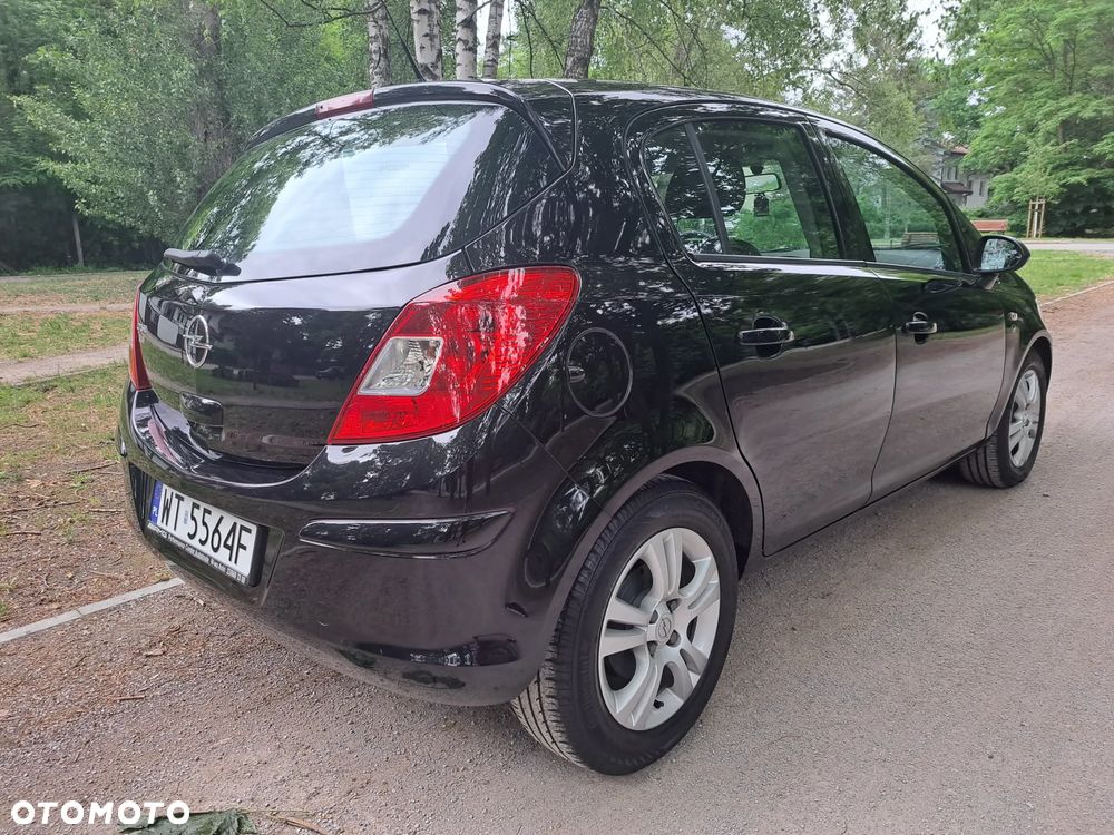 Opel Corsa - 3