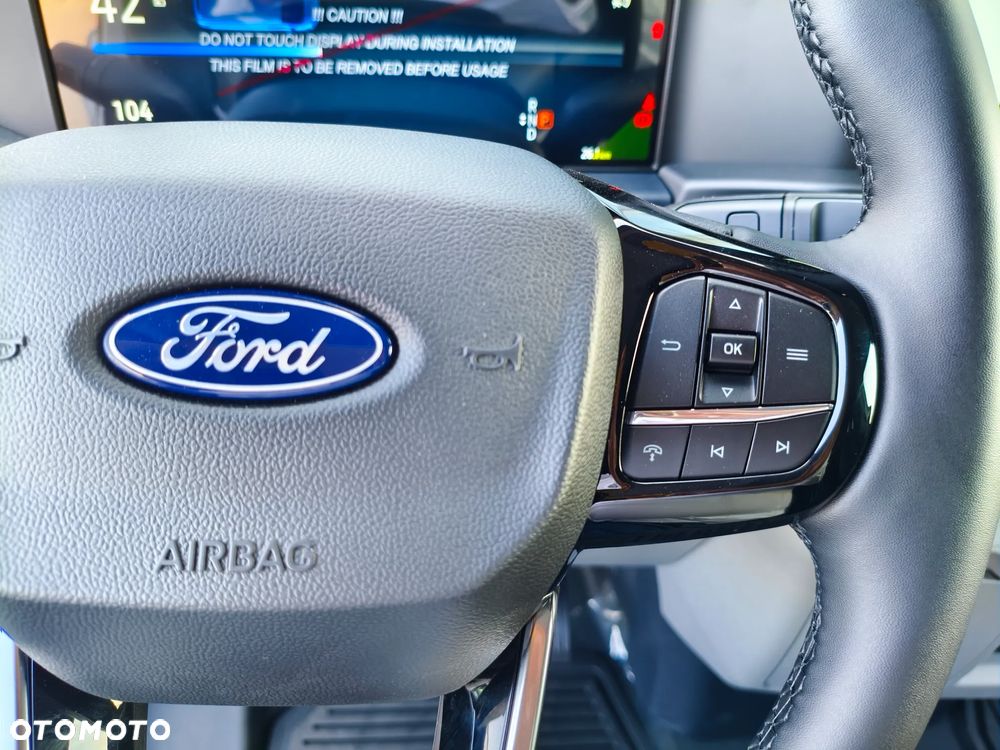 Ford E-Transit Custom - 12