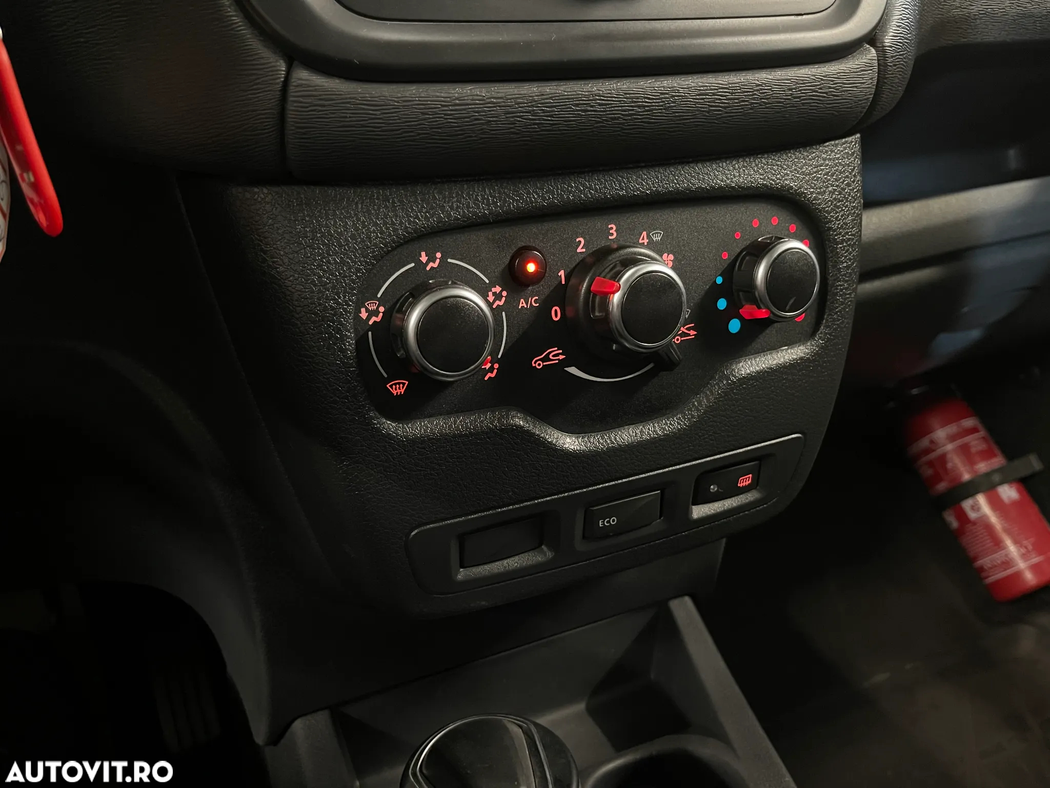 Dacia Dokker TCe 100 GPF Comfort - 14