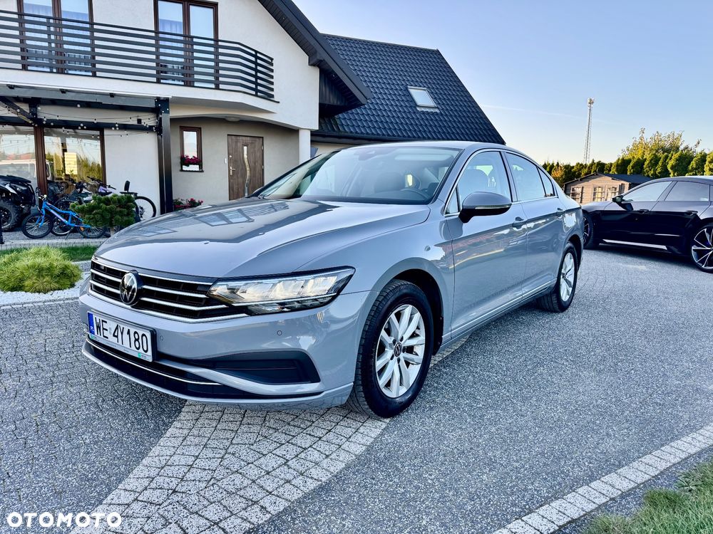 Volkswagen Passat 2.0 TDI EVO Elegance - 9