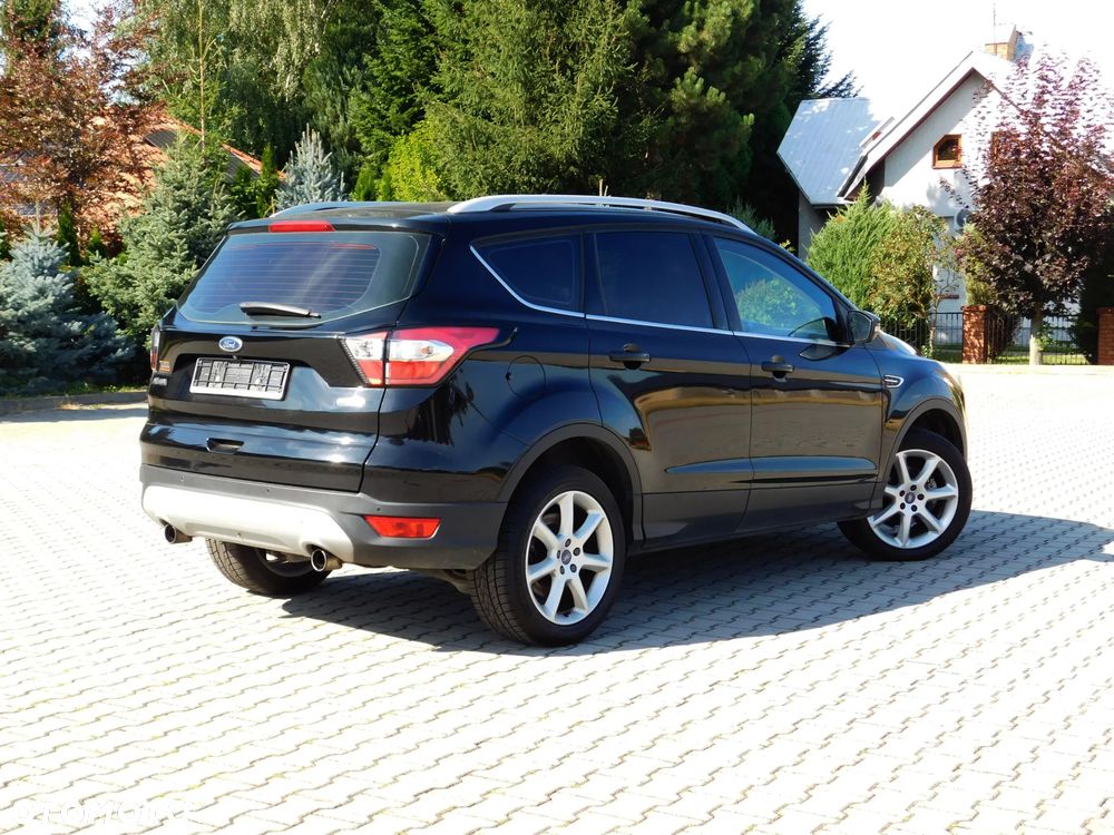 Ford Kuga - 2