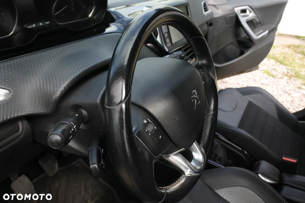 Peugeot 2008 PureTech 110 Stop&Start Allure - 18