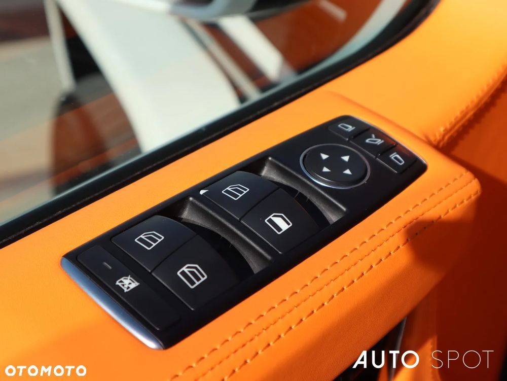 Mercedes-Benz Klasa G 63 AMG AMG SPEEDSHIFT 7G-TRONIC - 18