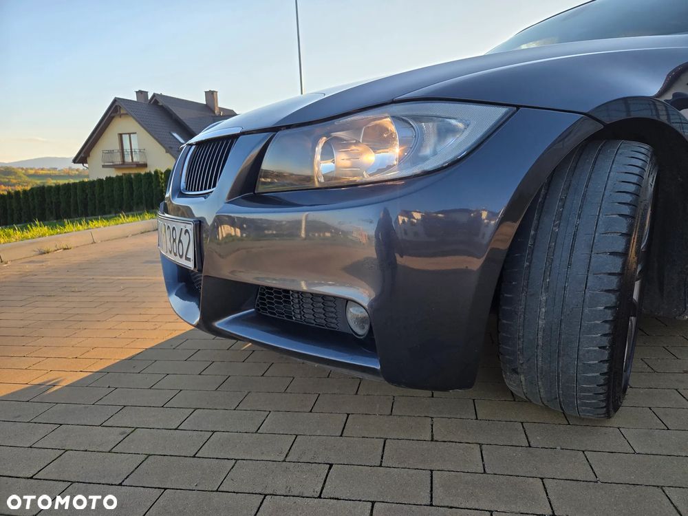 BMW Seria 3 325i - 26