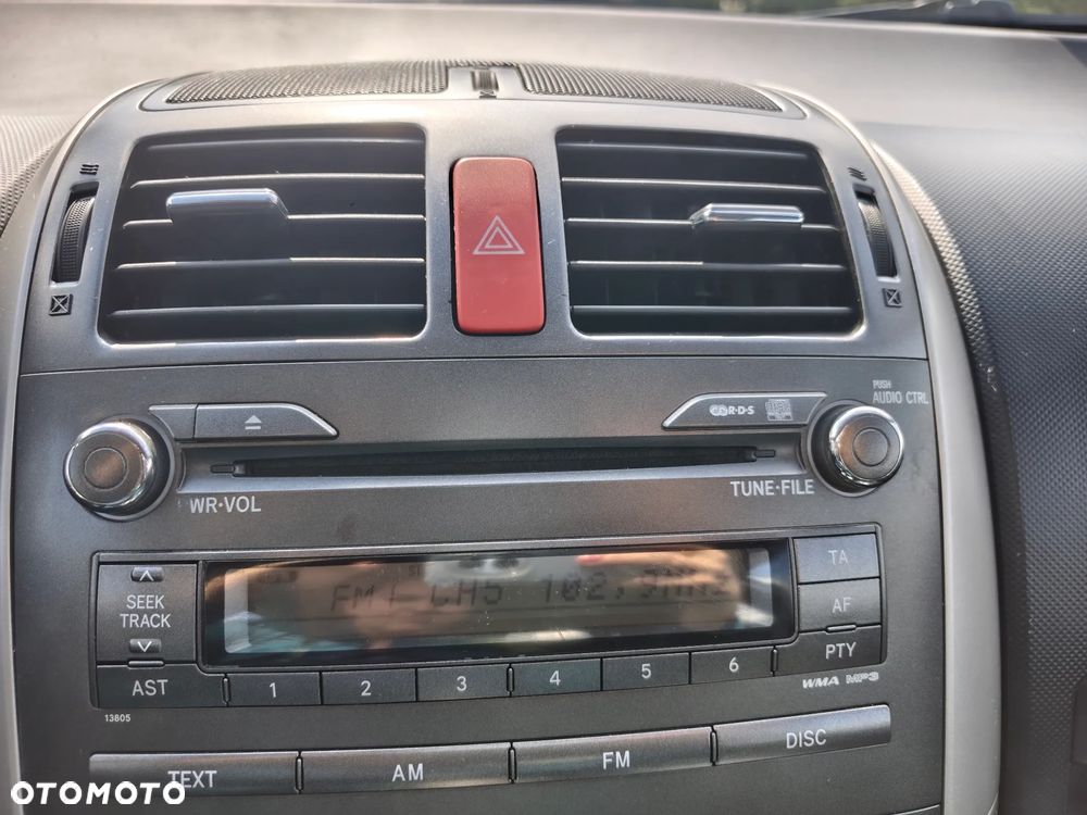 Toyota Auris 1.6 VVT-i Sol - 9