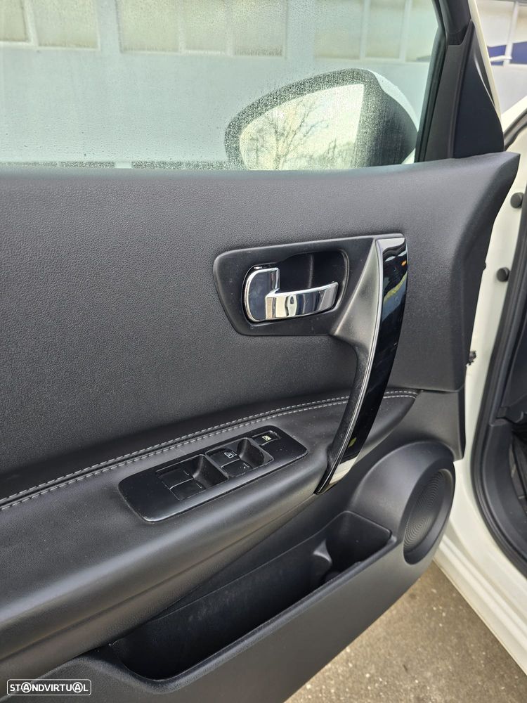 Nissan Qashqai 1.6 dCi Tekna Premium 17 360 S&S - 11