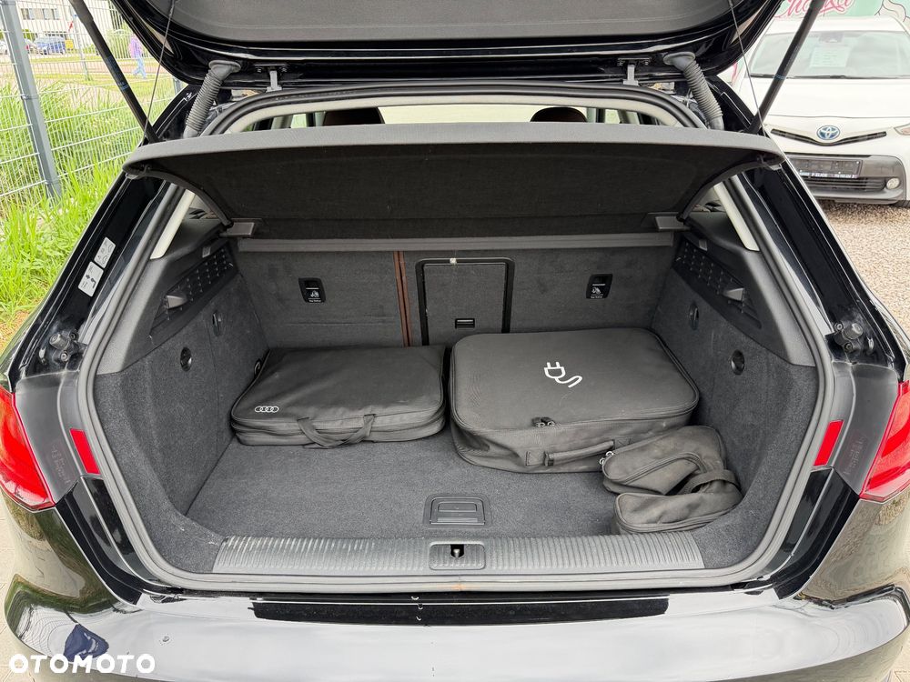 Audi A3 Sportback 1.4 TFSI e-tron Ambition - 34
