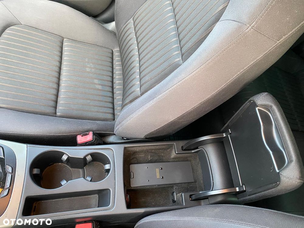 Audi A4 Avant 2.0 TDI Multitronic - 12
