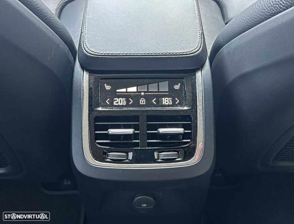 Volvo XC 90 - 24